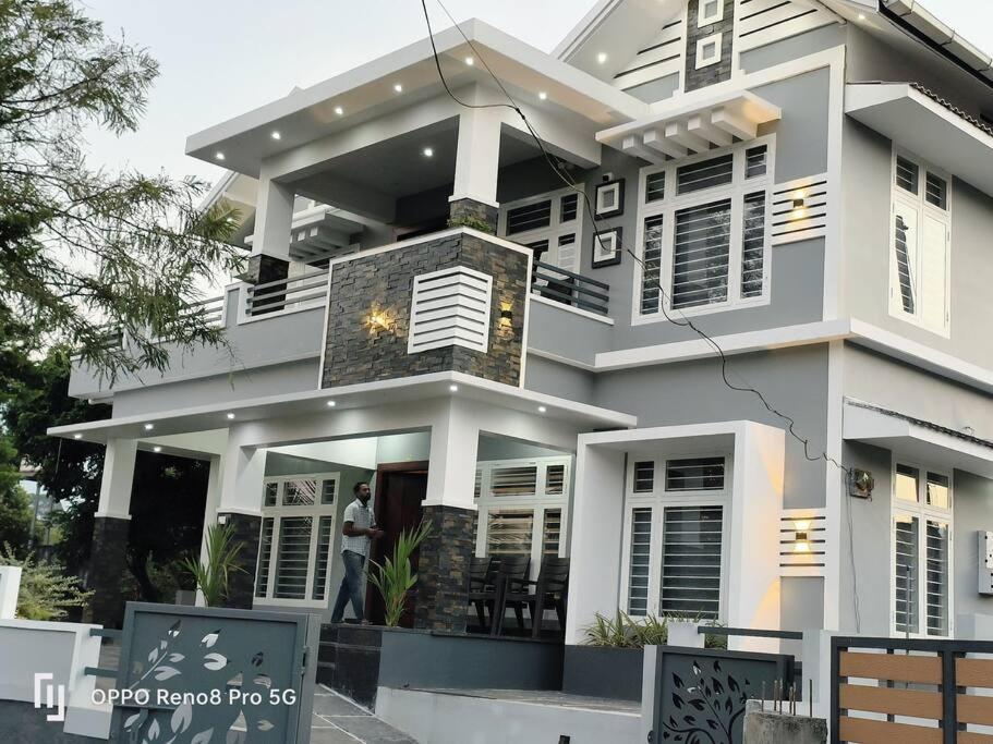 Peppercorn Cottage, Vythiri. Villa *